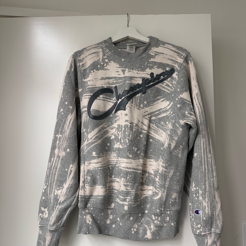 Champion Vintage Men's Gray and Cream Crewneck Sweater